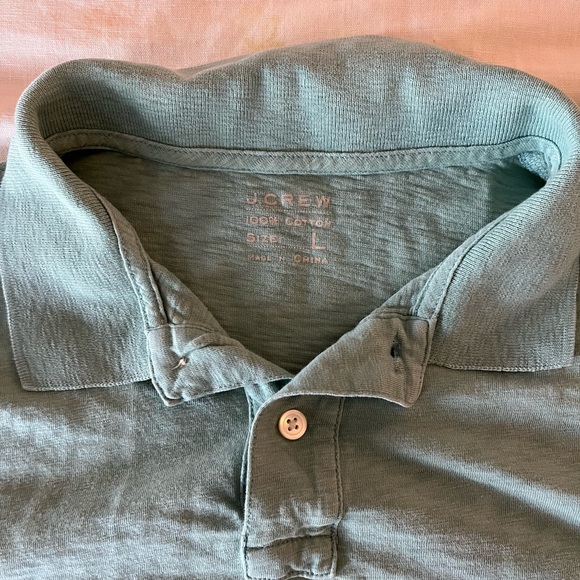 J.Crew men’s polo - like new! Size Large - Picture 2 of 3